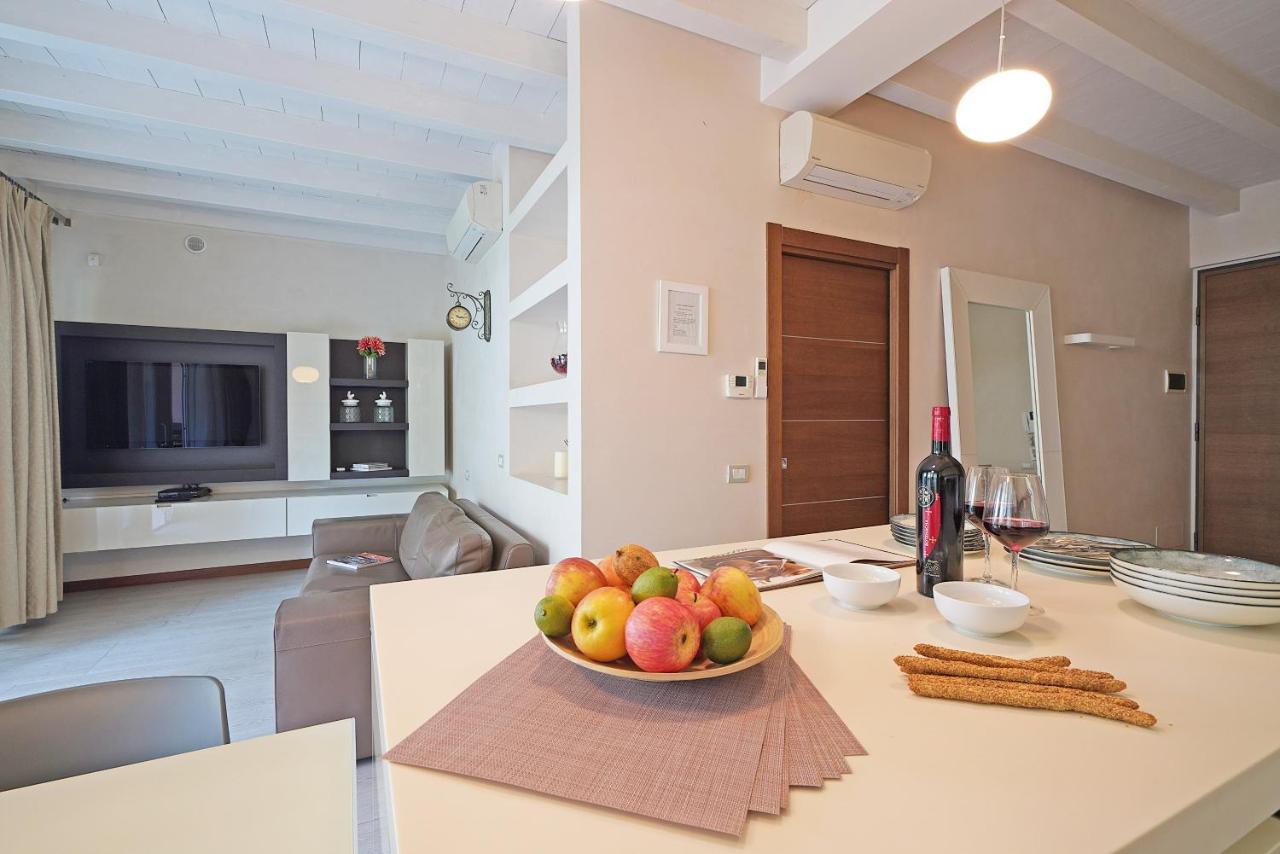 Giulia Luxury Apartment Sirmione Luaran gambar