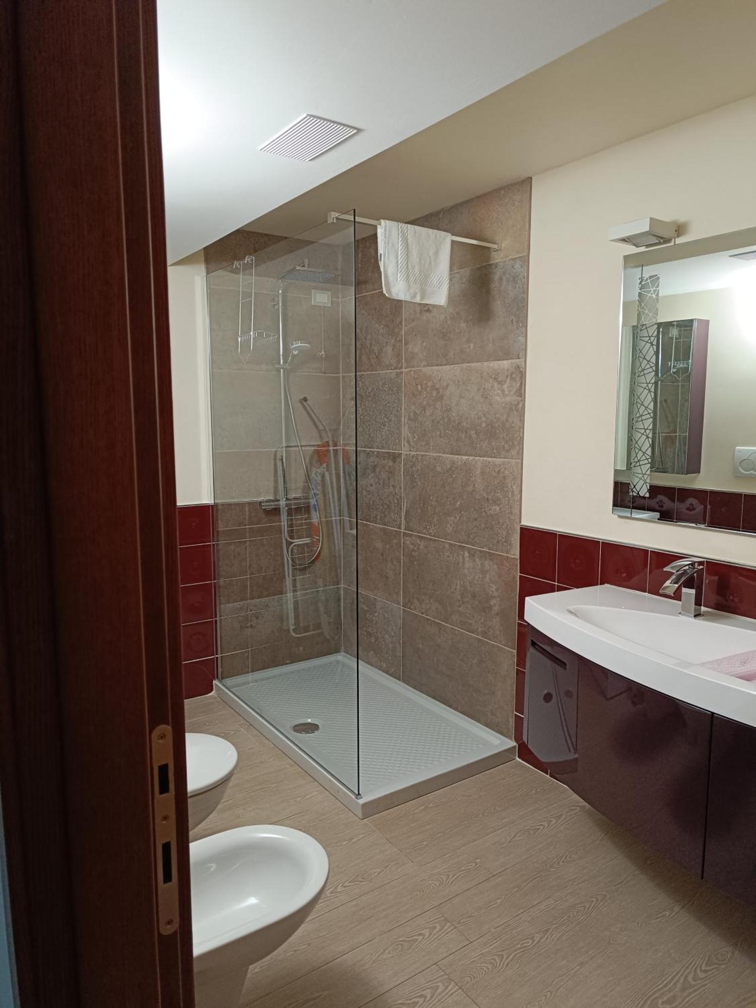 Giulia Luxury Apartment Sirmione Luaran gambar
